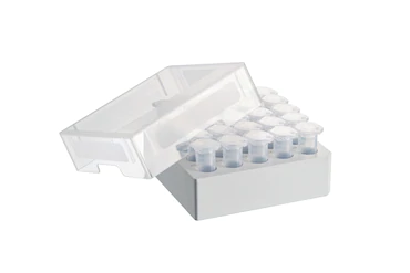 艾本德儲存盒 5 × 5, 可放置 25  個試管，5  mL，4  件，高 64  mm，2.5  英寸，聚丙烯材料，可耐受最低 -86  °C，可高溫高壓滅菌，帶蓋子并具有數(shù)字字母標識